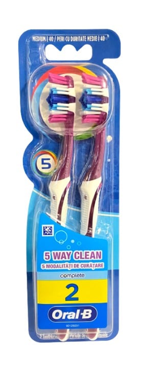 Oral B Complete 5 Way Clean Χειροκίνητη Οδοντόβουρτσα 40mm Μέτρια σε Διάφορα Χρώματα 2 Τεμάχια