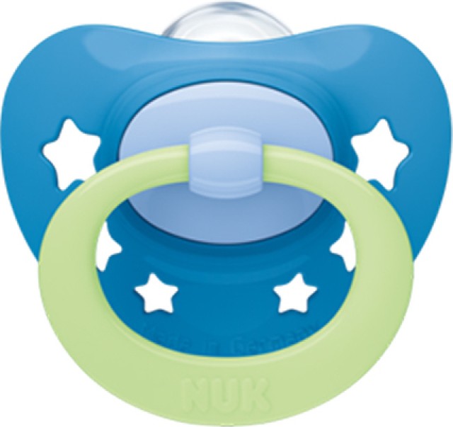 Nuk Signature Night Πιπίλα Σιλικόνης για 18-36m+ με Κρίκο Λάμπει στο Σ … Nuk Signature Night Πιπίλα Σιλικόνης για 18-36m+ με Κρίκο Λάμπει στο Σ …