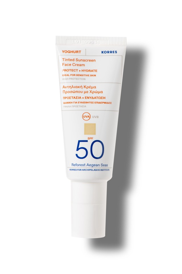 Korres Yoghurt Sunscreen Face Cream SPF50 Tinted Αντηλιακή Κρέμα Προσώπου με Χρώμα 40ml