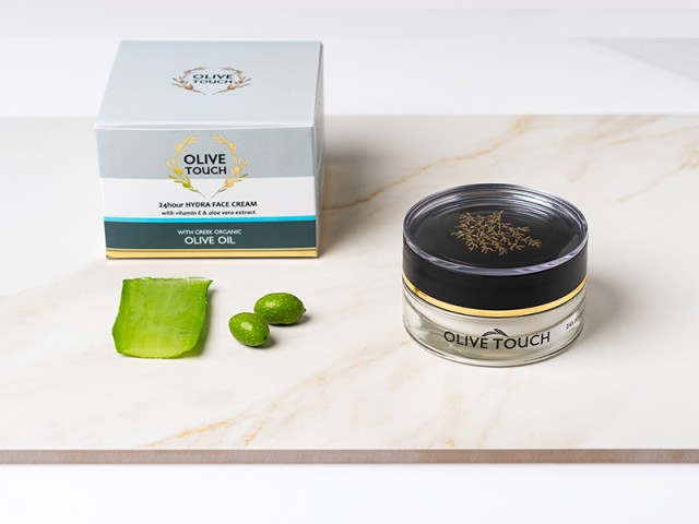 Olive Touch Hydra Face Cream 24ωρη Eνυδατική Κρέμα Προσώπου Πλούσιας Υφής με Βιολογικό Λάδι Ελιάς και Βιταμίνη Ε 50ml
