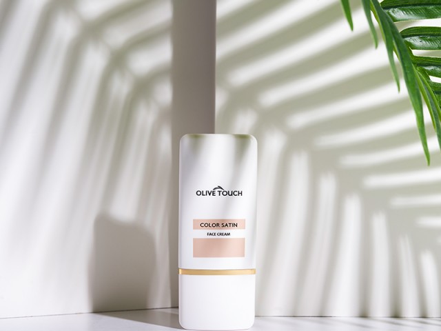 Olive Touch Color Satin Face Cream Ενυδατική Κρέμα Προσώπου με Χρώμα 5 …