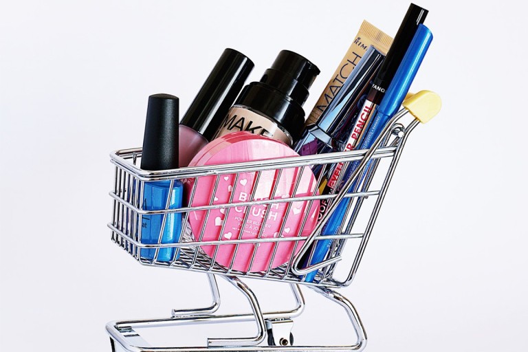 Make up your mood! Πώς θα διαλέξεις τα καλλυντικά σου;